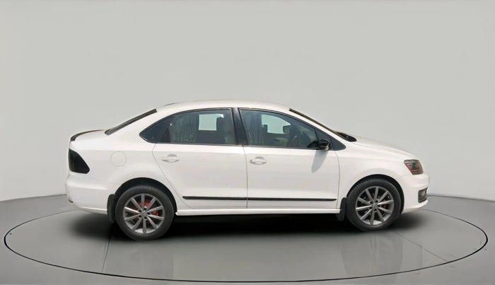 2015 Volkswagen Vento HIGHLINE 1.5 AT, Diesel, Automatic, 1,76,434 km, exterior