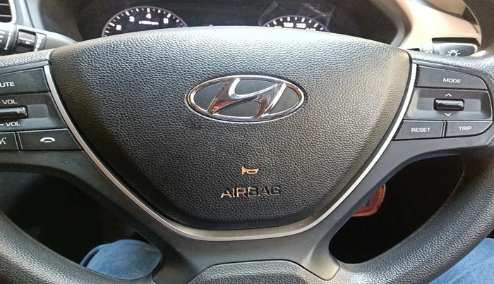 2020 Hyundai Elite i20 SPORTZ PLUS 1.2, Petrol, Manual, 16,110 km, interior