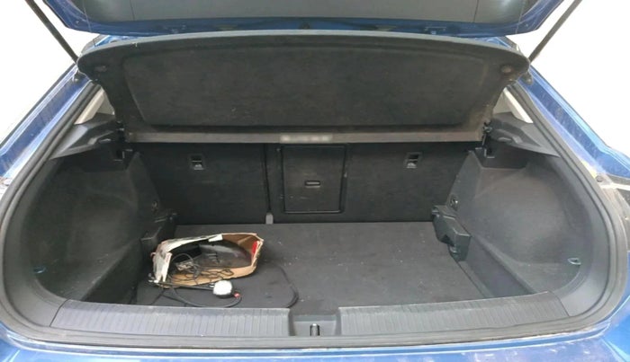 2021 Volkswagen T-ROC 1.5 TSI AT, Petrol, Automatic, 84,462 km, exterior