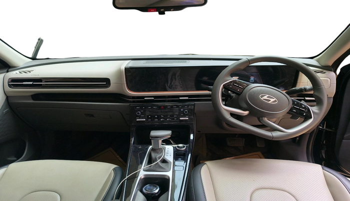 2025 Hyundai Creta SX TECH 1.5 PETROL iVT, Petrol, Automatic, 16,660 km, interior