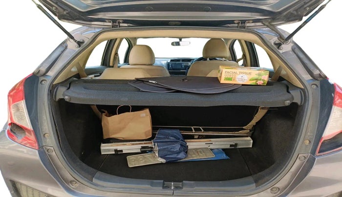 2018 Honda Jazz 1.2L I-VTEC V AT, Petrol, Automatic, 1,06,057 km, exterior