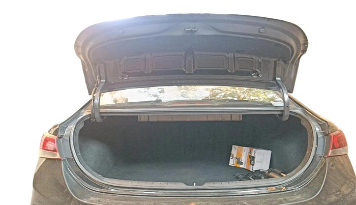 2018 Hyundai Verna 1.6 VTVT SX O, Petrol, Manual, 45,709 km, exterior