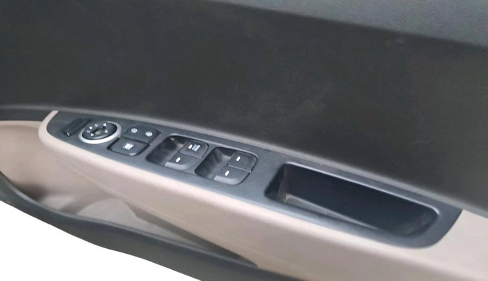 2015 Hyundai Grand i10 SPORTZ 1.2 KAPPA VTVT, Petrol, Manual, 18,771 km, interior