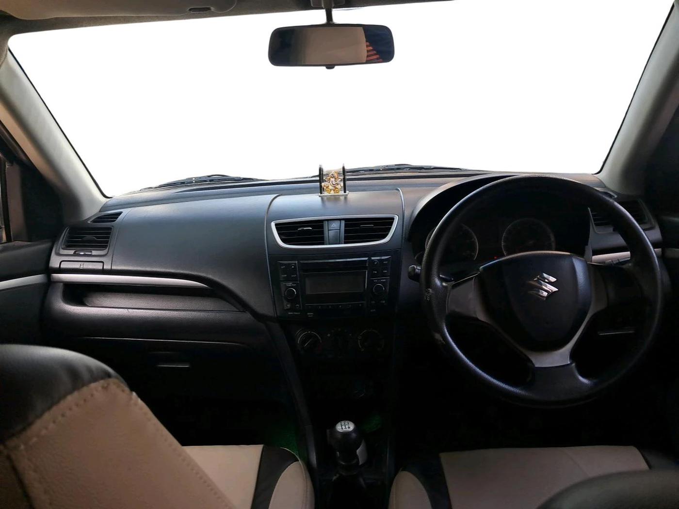 2016 Maruti Swift VDI, Diesel, Manual, 1,50,235 km, interior