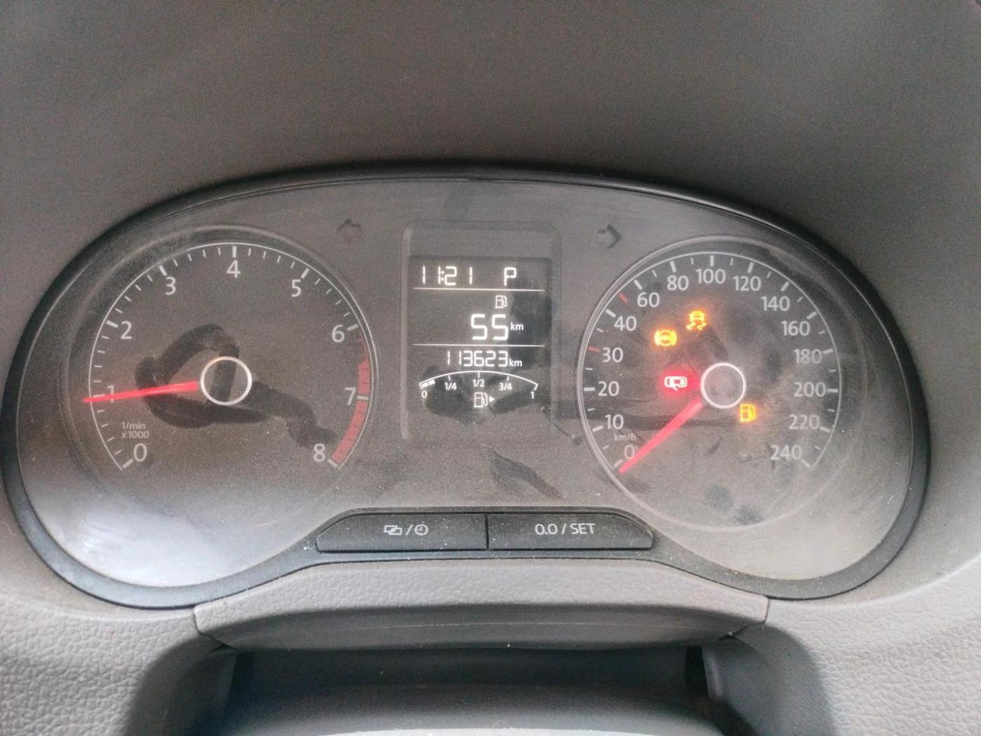 2015 Volkswagen Vento HIGHLINE PETROL AT, Petrol, Automatic, 1,13,623 km, interior