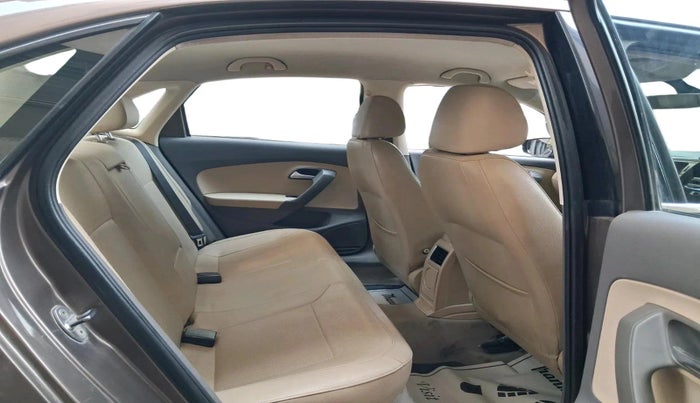 2017 Volkswagen Vento HIGHLINE 1.5 AT, Diesel, Automatic, 1,41,994 km, interior