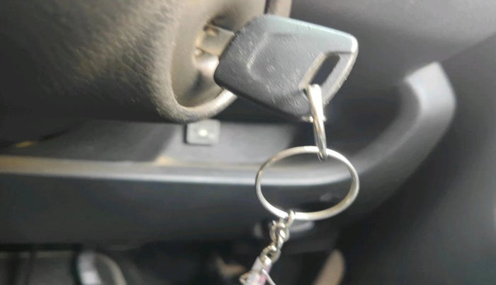 2017 Datsun Redi Go T (O), CNG, Manual, 64,560 km, interior