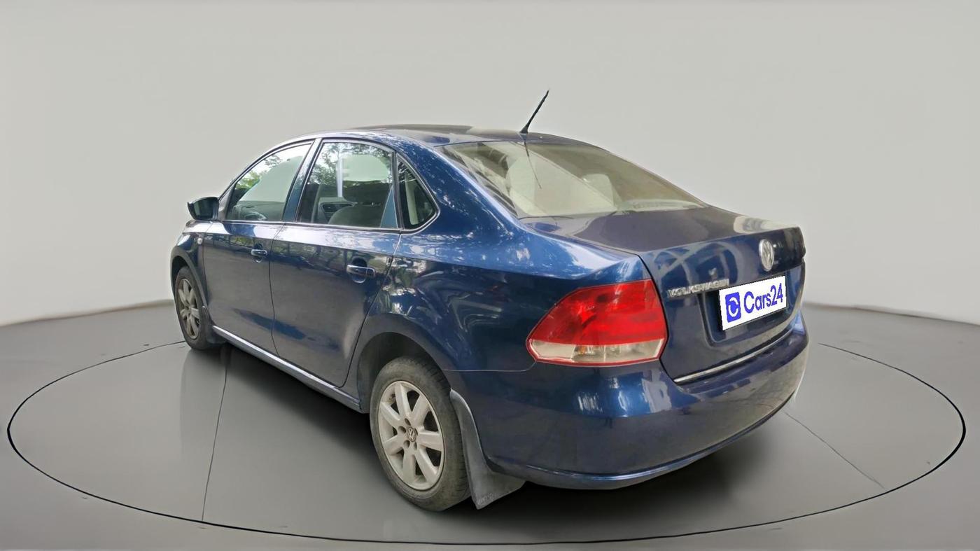 2011 Volkswagen Vento HIGHLINE 1.6 MPI, Petrol, Manual, 68,909 km, exterior