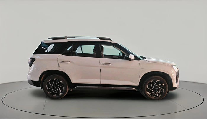 2025 Hyundai ALCAZAR Signature 7 STR 1.5 Turbo GDi Petrol DCT, Petrol, Automatic, 4,022 km, exterior