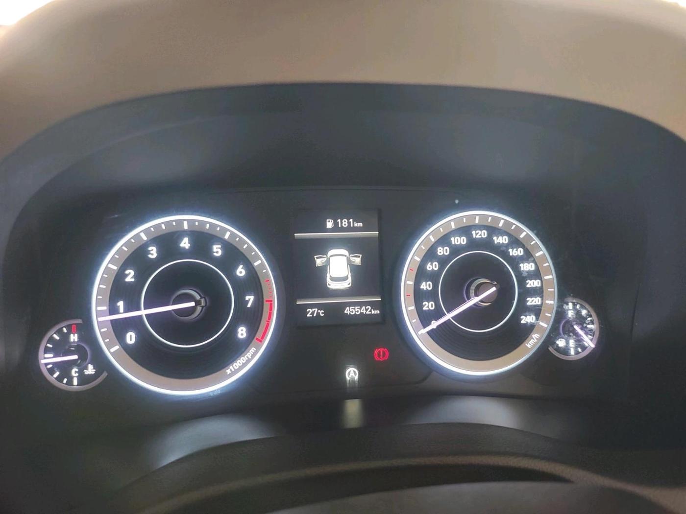 2023 Hyundai Creta EX 1.5 PETROL, Petrol, Manual, 45,542 km, interior
