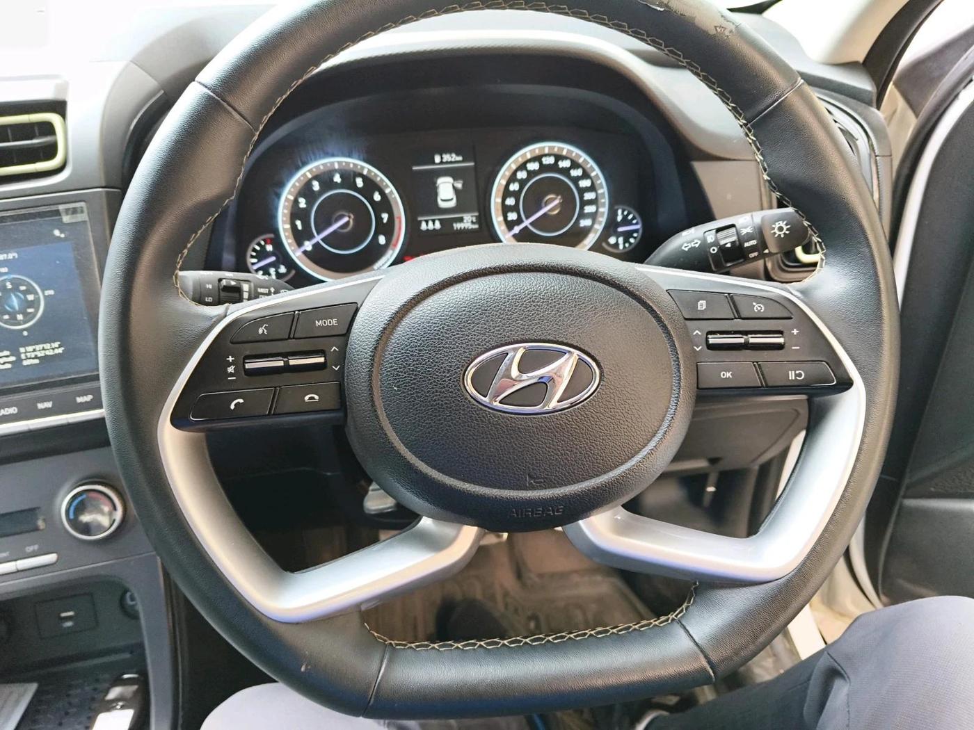 2023 Hyundai Creta SX 1.5 PETROL ADVENTURE EDITION , Petrol, Manual, 19,995 km, interior