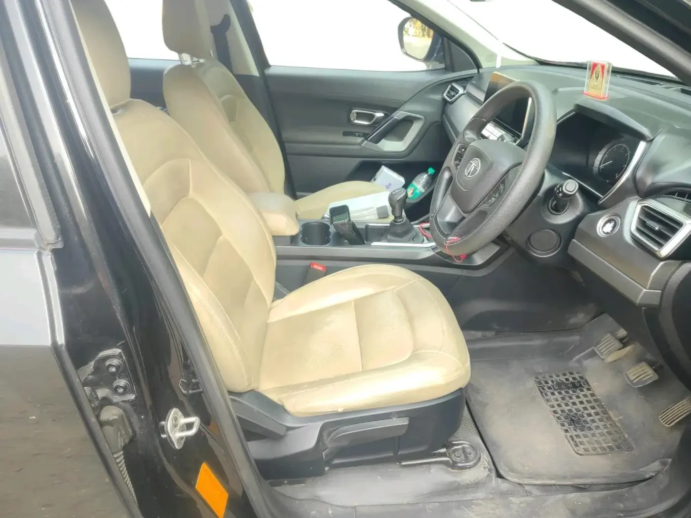 2020 Tata Harrier XT 2.0L KRYOTEC DARK EDITION, Diesel, Manual, 69,912 km, interior