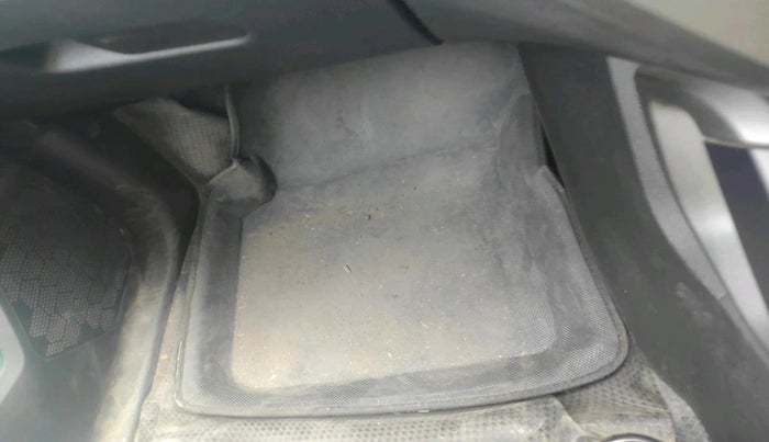 2020 Tata Harrier XT 2.0L KRYOTEC DARK EDITION, Diesel, Manual, 69,912 km, interior