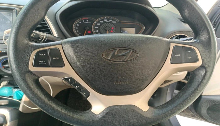 2019 Hyundai NEW SANTRO SPORTZ CNG, CNG, Manual, 84,265 km, interior