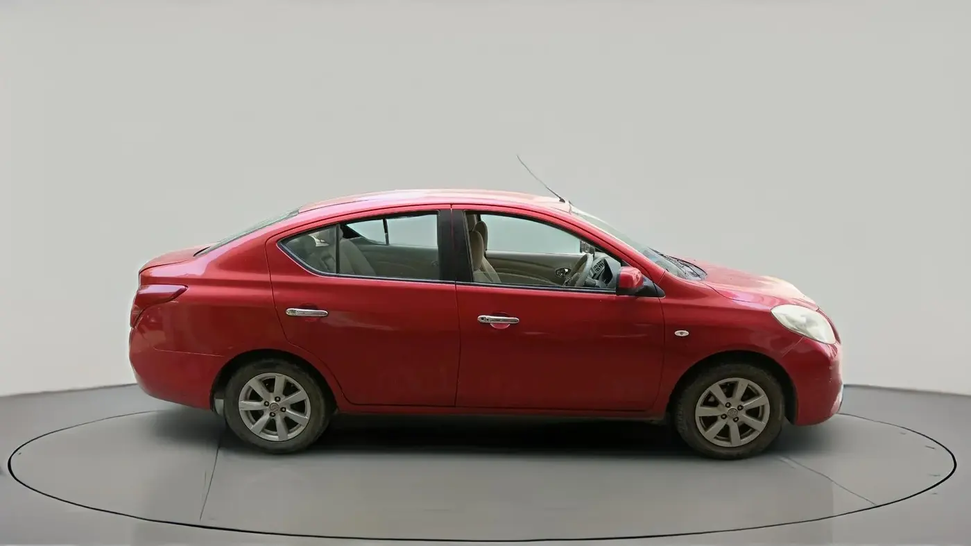 2013 Nissan Sunny XV DIESEL, Diesel, Manual, 88,415 km, exterior