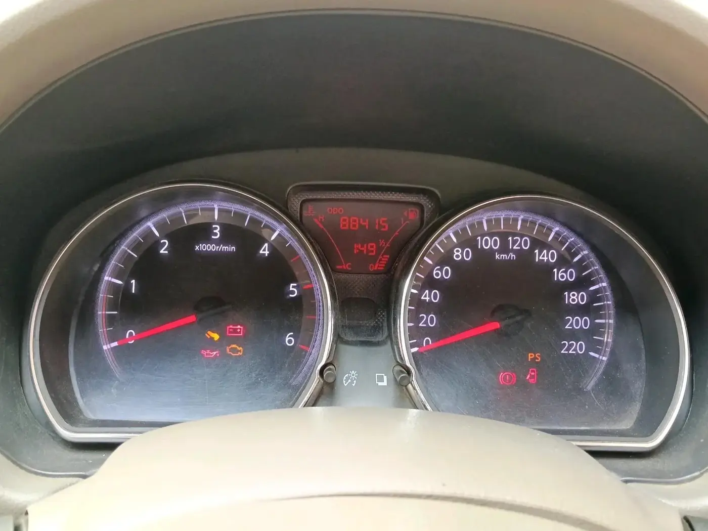 2013 Nissan Sunny XV DIESEL, Diesel, Manual, 88,415 km, interior