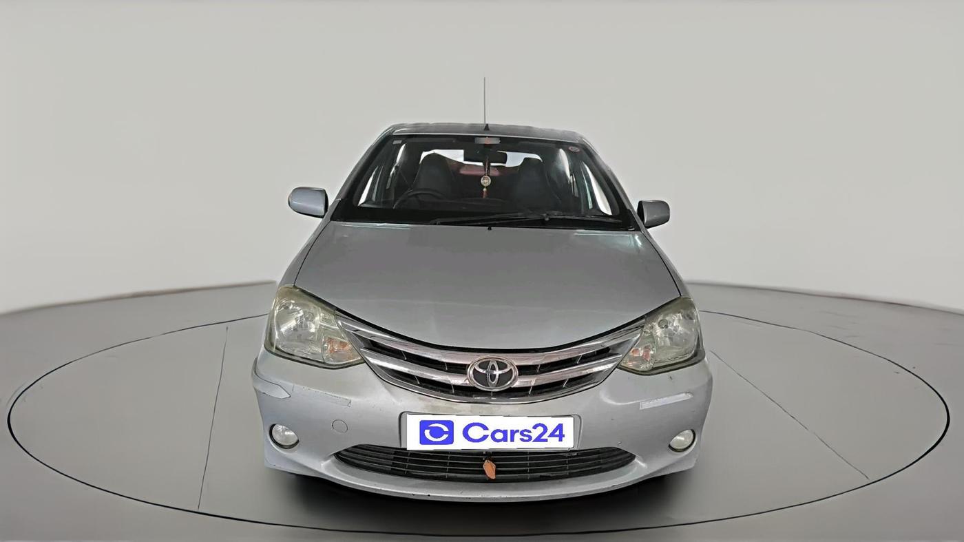 2011 Toyota Etios V, CNG, Manual, 1,69,457 km, exterior