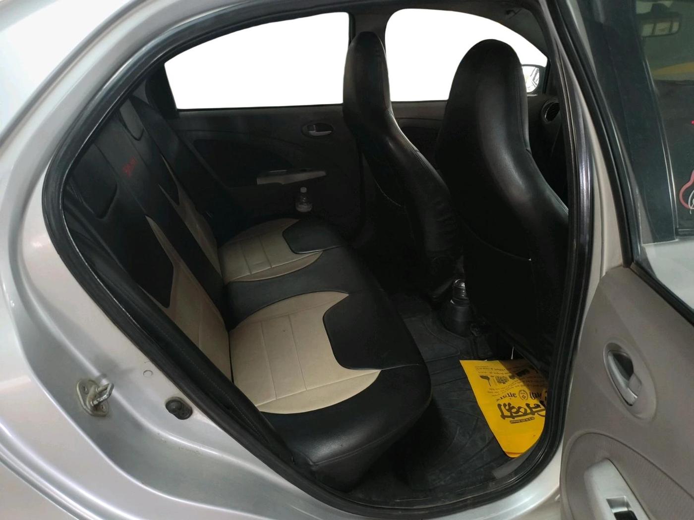 2011 Toyota Etios V, CNG, Manual, 1,69,457 km, interior