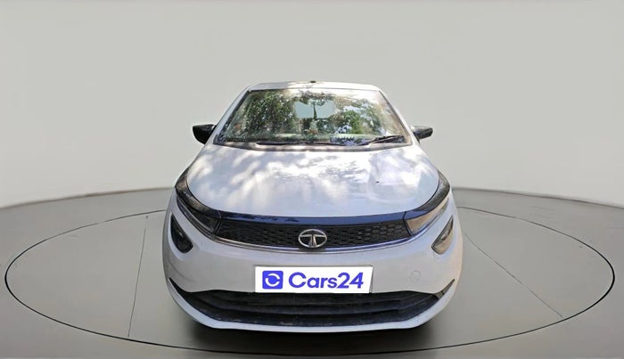 2022 Tata ALTROZ XTA, Petrol, Automatic, 5,448 km, exterior