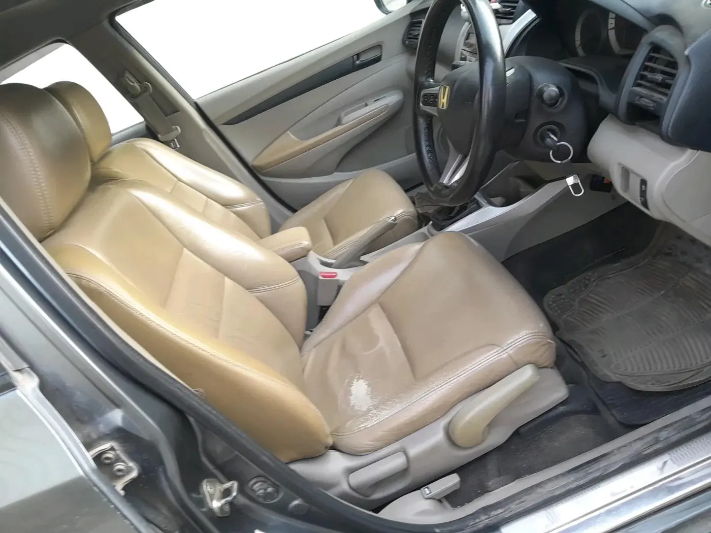 2008 Honda City 1.5L I-VTEC S MT, Petrol, Manual, 1,07,297 km, interior