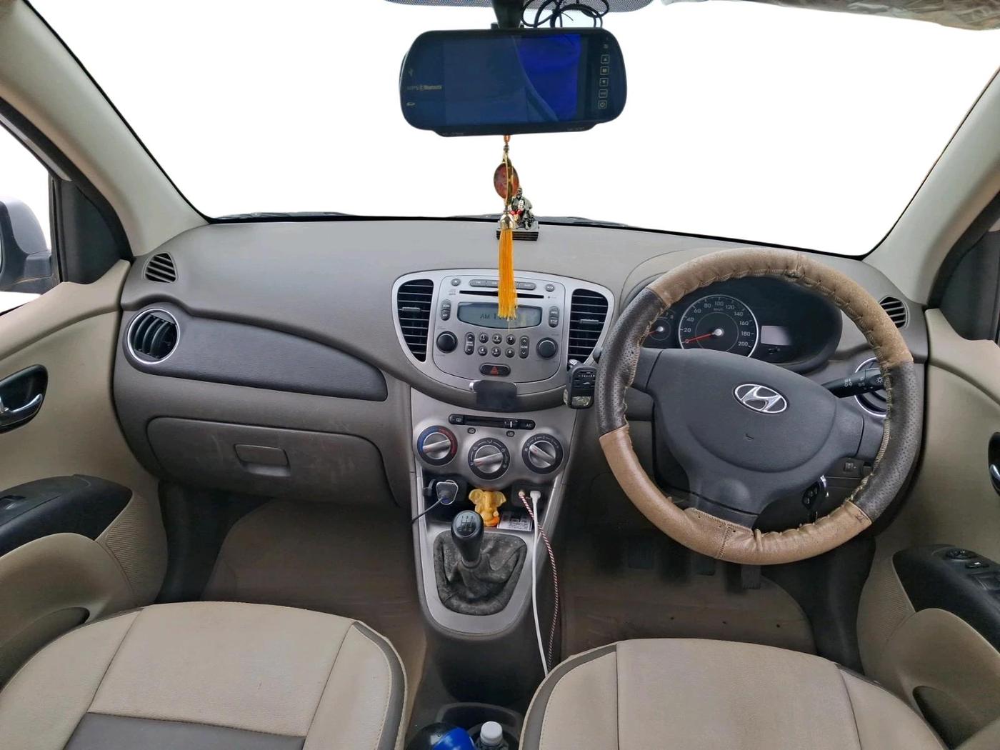 2013 Hyundai i10 SPORTZ 1.2, Petrol, Manual, 18,180 km, interior