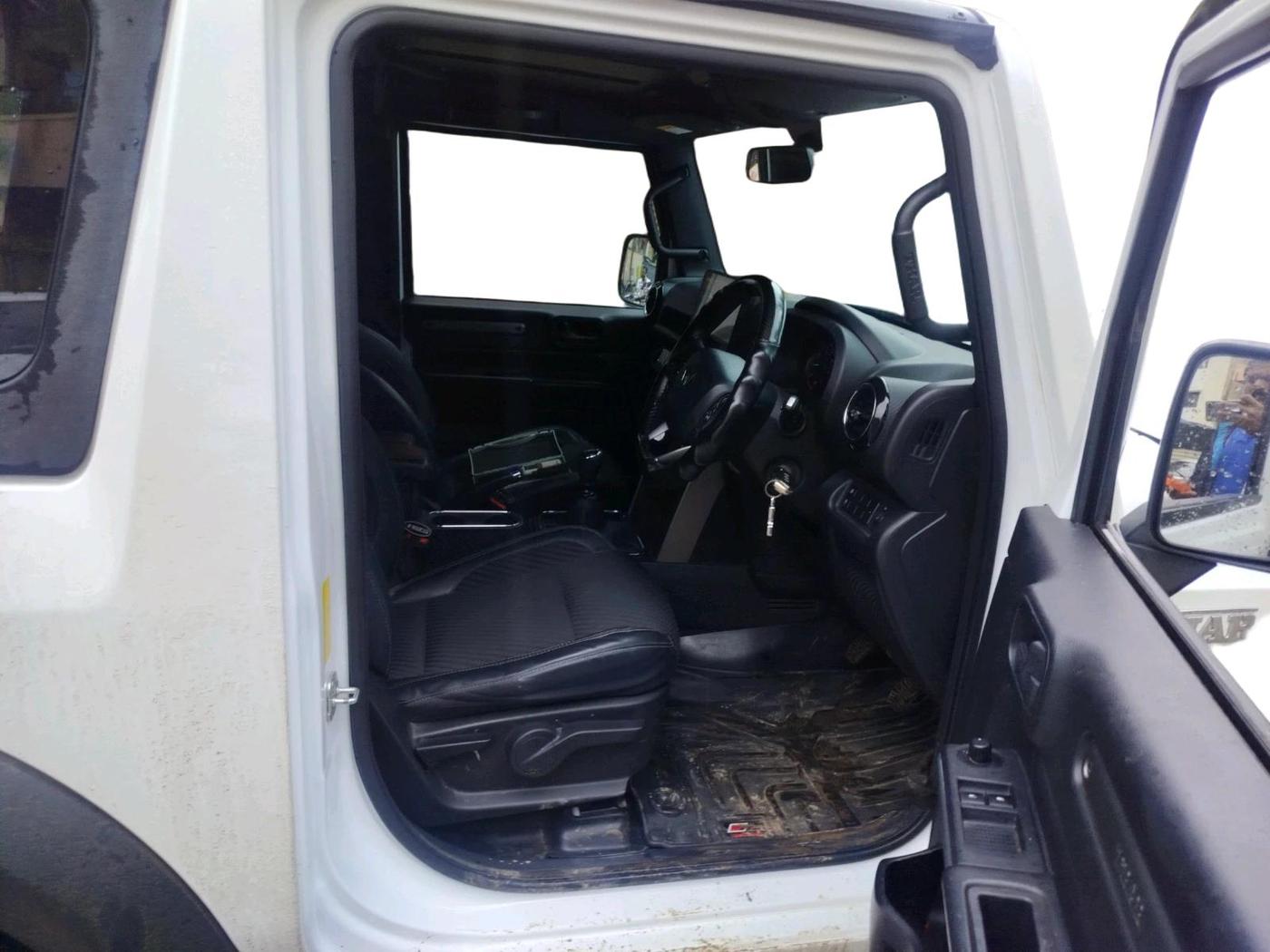 2025 Mahindra Thar LXT Diesel MT RWD, Diesel, Manual, 10,890 km, interior