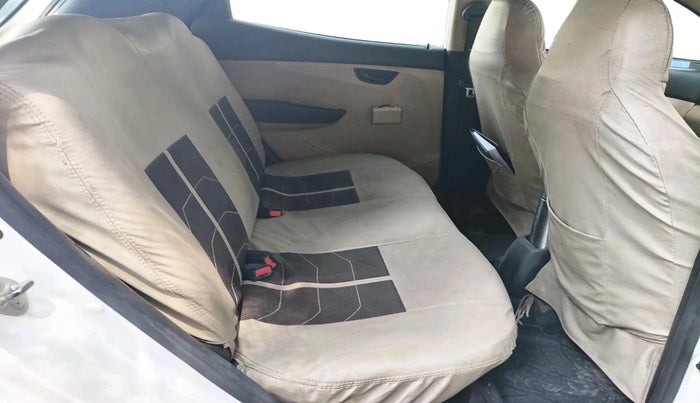 2014 Hyundai Eon MAGNA +, Petrol, Manual, 88,636 km, interior