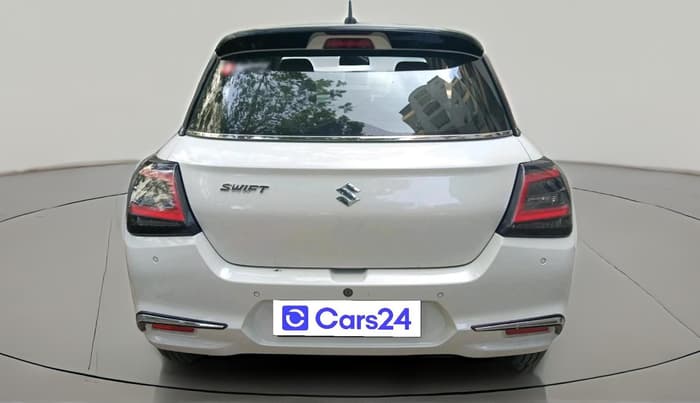 2025 Maruti Swift VXi (O) AMT, Petrol, Automatic, 6,188 km, exterior