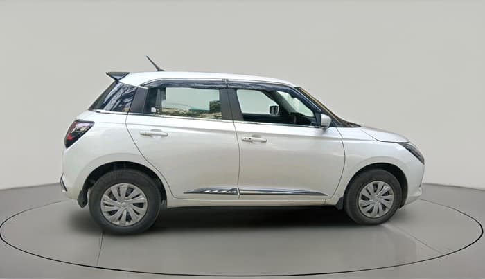 2025 Maruti Swift VXi (O) AMT, Petrol, Automatic, 6,188 km, exterior