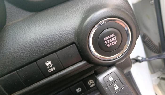 2025 Maruti Swift VXi (O) AMT, Petrol, Automatic, 6,188 km, interior
