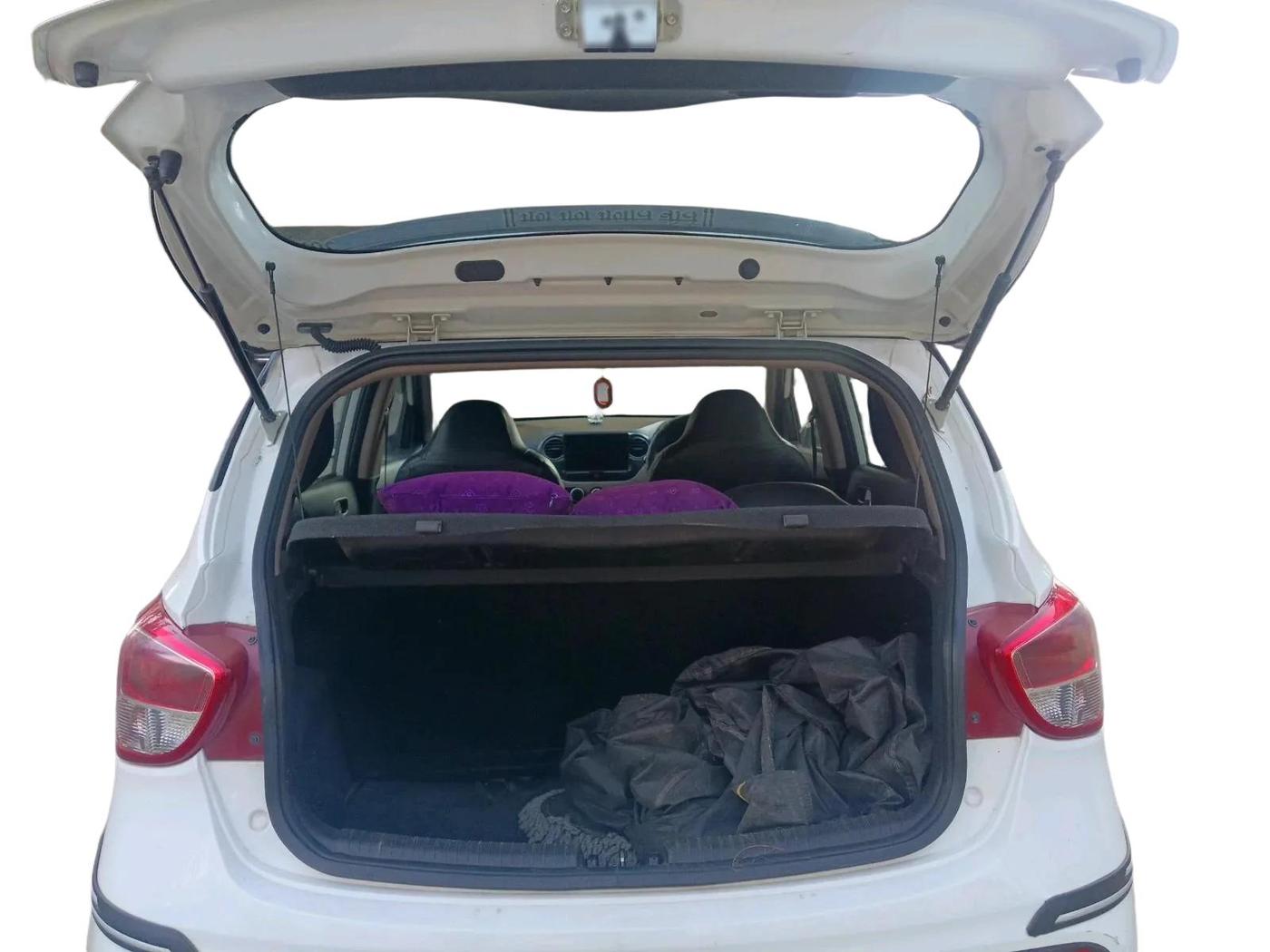 2018 Hyundai Grand i10 SPORTZ 1.2 KAPPA VTVT, Petrol, Manual, 41,278 km, exterior
