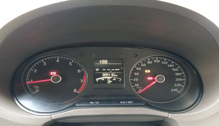 2015 Volkswagen Vento HIGHLINE 1.6 MPI, Petrol, Manual, 89,410 km, interior