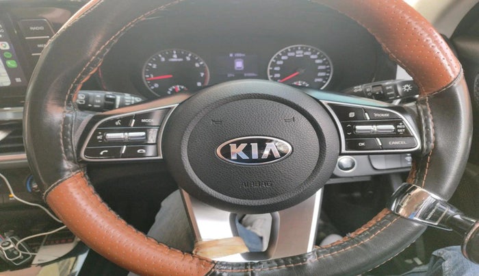 2019 KIA SELTOS HTK PLUS 1.5, Petrol, Manual, 57,203 km, interior