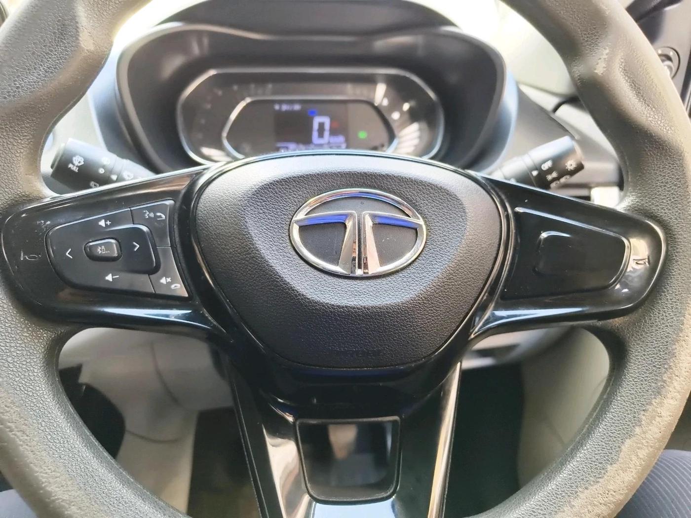 2022 Tata NEXON XZ PLUS DIESEL, Diesel, Manual, 65,160 km, interior