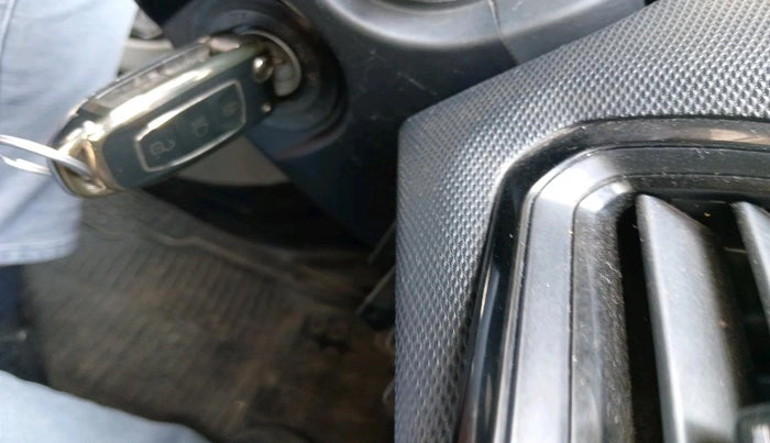 2018 Tata Tiago XT PETROL, Petrol, Manual, 63,633 km, interior