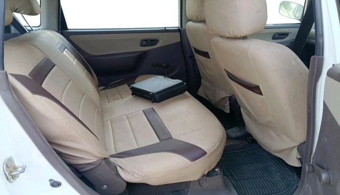 2011 Maruti Zen Estilo LXI, Petrol, Manual, 1,02,244 km, interior