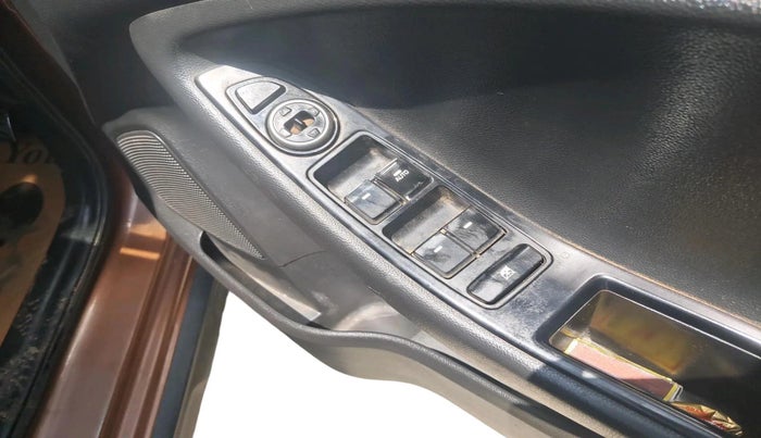 2015 Hyundai i20 Active 1.4 SX, Diesel, Manual, 1,07,889 km, interior