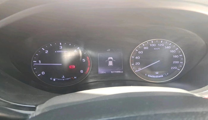 2015 Hyundai i20 Active 1.4 SX, Diesel, Manual, 1,07,889 km, interior