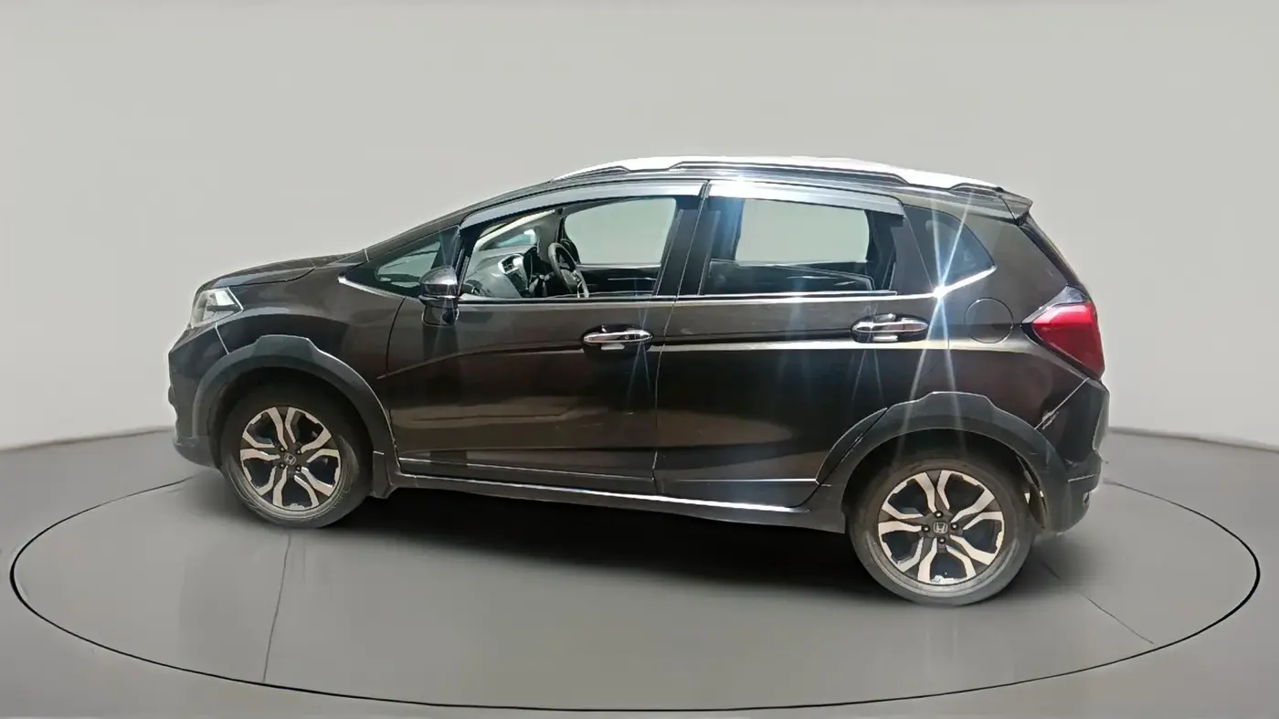 2017 Honda WR-V 1.5L I-DTEC VX MT, Diesel, Manual, 1,29,183 km, exterior