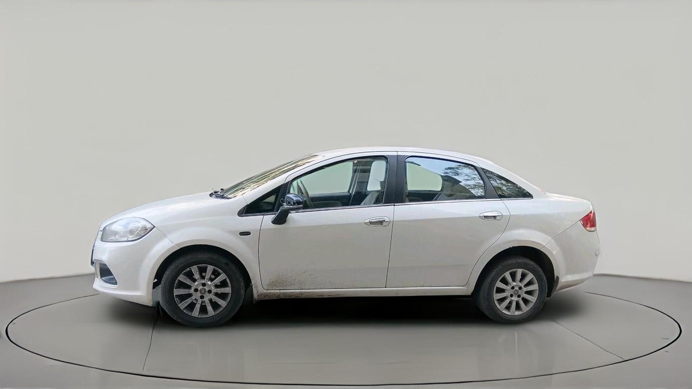 2014 Fiat Linea DYNAMIC 1.3 L ADVANCED MULTIJET, Diesel, Manual, 1,60,103 km, exterior