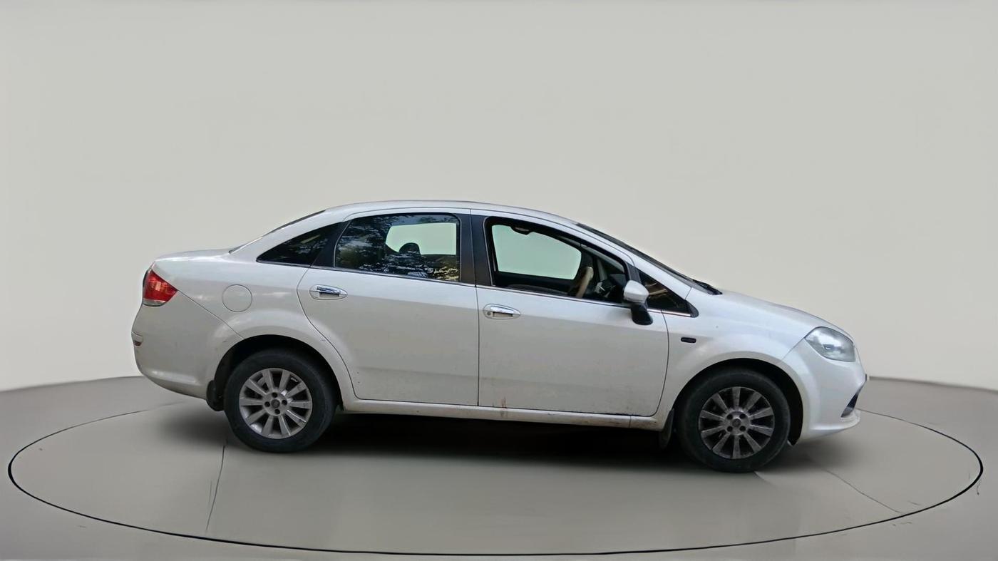 2014 Fiat Linea DYNAMIC 1.3 L ADVANCED MULTIJET, Diesel, Manual, 1,60,103 km, exterior
