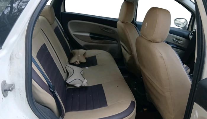 2014 Fiat Linea DYNAMIC 1.3 L ADVANCED MULTIJET, Diesel, Manual, 1,60,103 km, interior