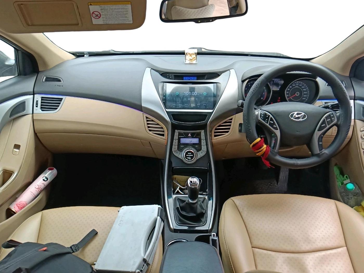 2014 Hyundai New Elantra 1.8 SX MT VTVT, Petrol, Manual, 91,415 km, interior