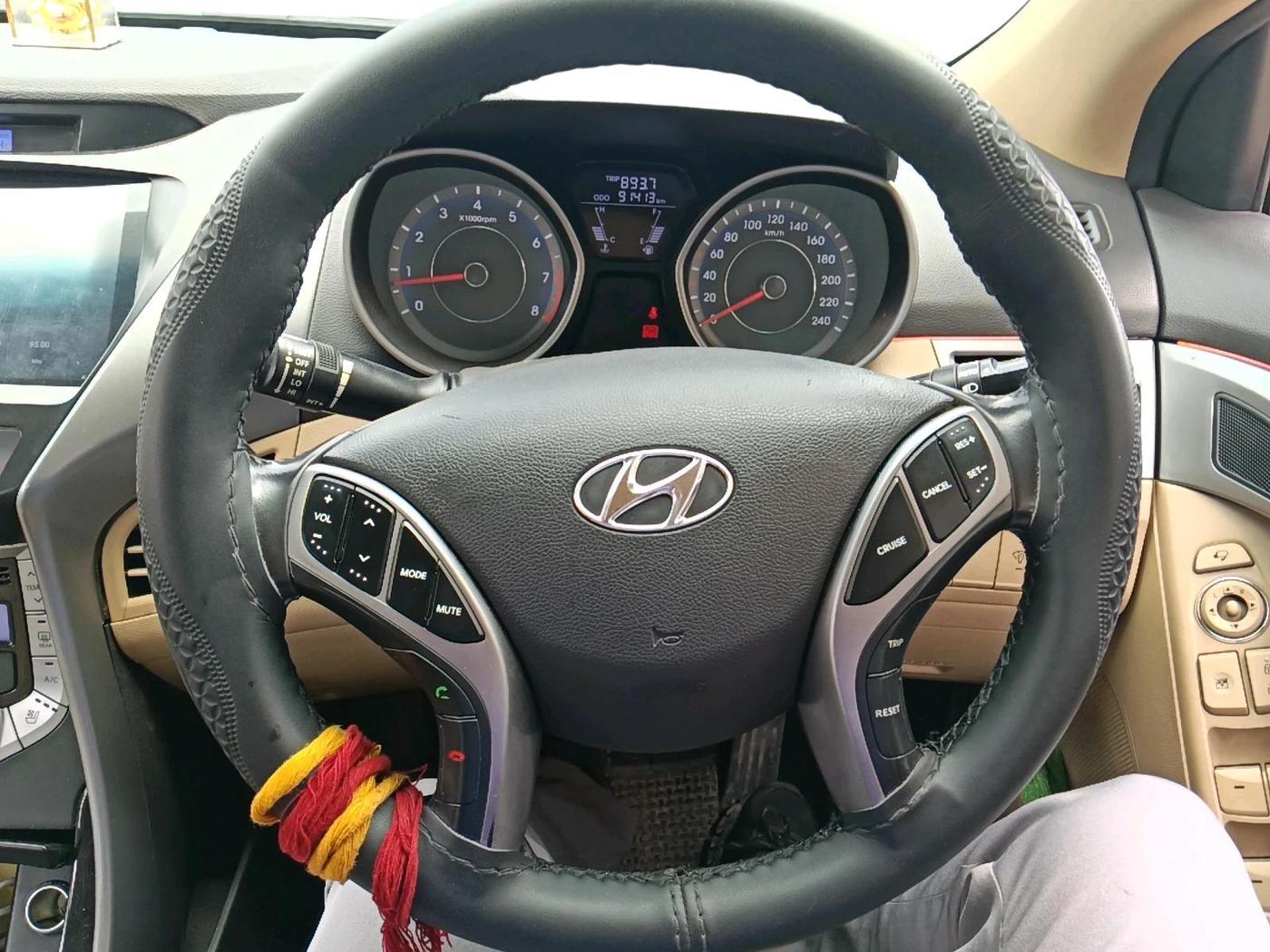 2014 Hyundai New Elantra 1.8 SX MT VTVT, Petrol, Manual, 91,415 km, interior