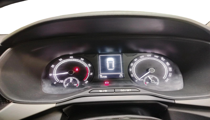 2022 Skoda KUSHAQ AMBITION 1.0L TSI MT, Petrol, Manual, 15,706 km, interior