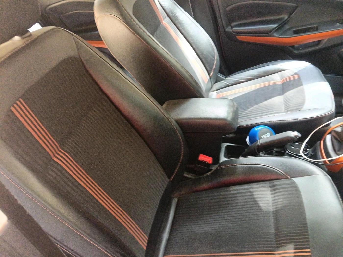 2021 Ford Ecosport TITANIUM 1.5L SPORTS(SUNROOF) DIESEL, Diesel, Manual, 1,34,028 km, interior