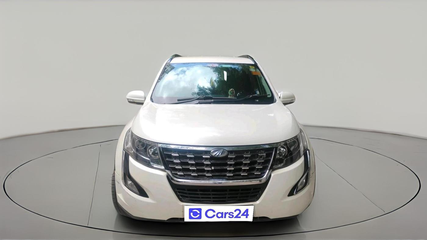 2018 Mahindra XUV500 W7, Diesel, Manual, 51,152 km, exterior