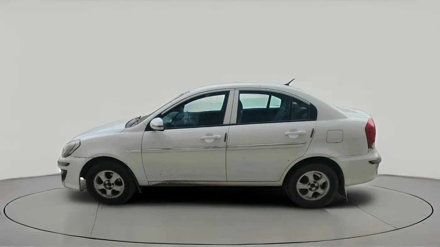 2010 Hyundai Verna TRANSFORM 1.5 SX CRDI, Diesel, Manual, 1,46,783 km, exterior