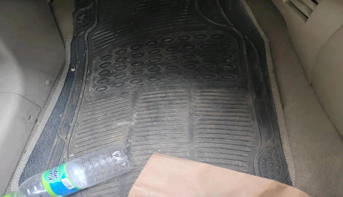 2010 Hyundai Verna TRANSFORM 1.5 SX CRDI, Diesel, Manual, 1,46,783 km, interior