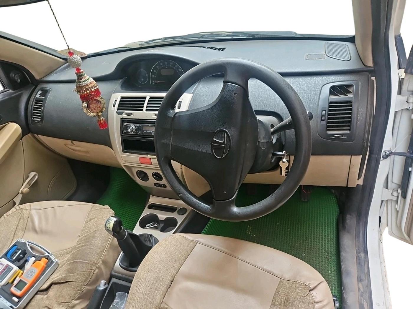 2011 Tata Indica Vista LS TDI, Diesel, Manual, 1,61,027 km, interior